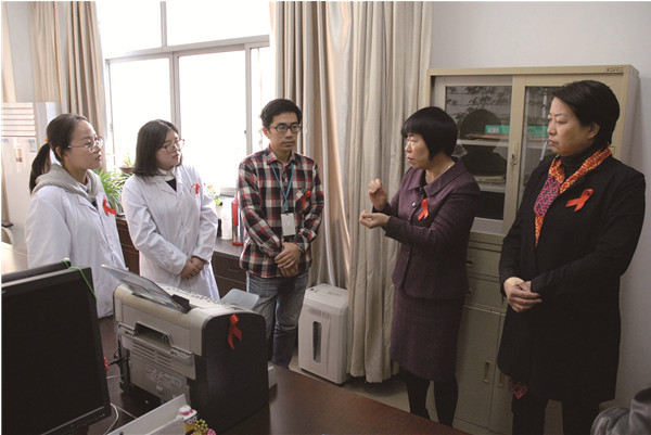 艾滋病患者：感受着各方温暖 保持着自身乐观