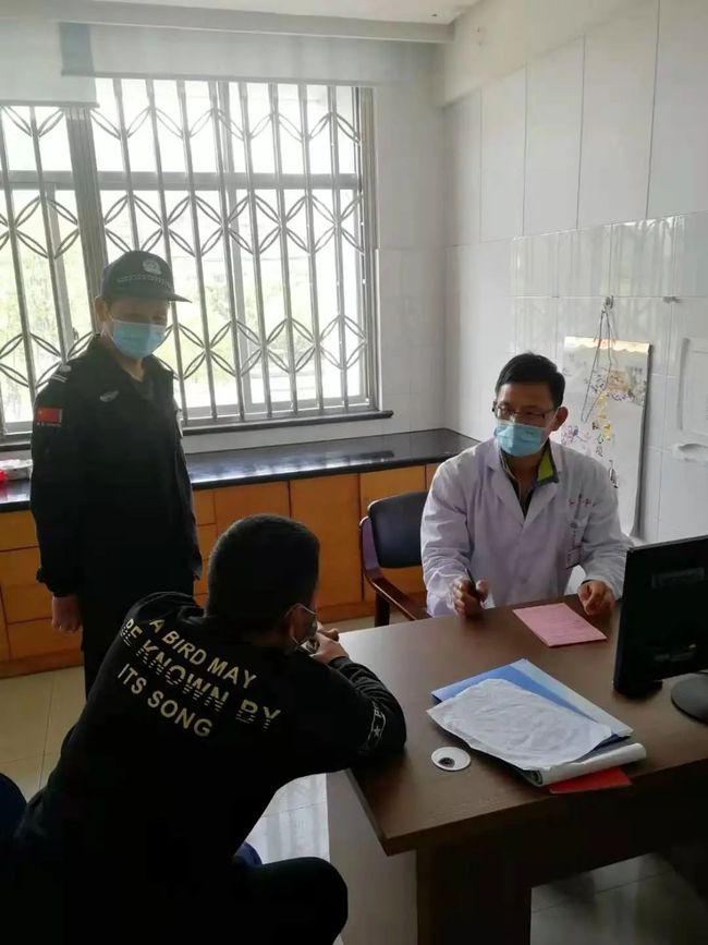 我国部分美沙酮门诊HIV感染者特征及艾滋病抗病毒治疗影响因素研究