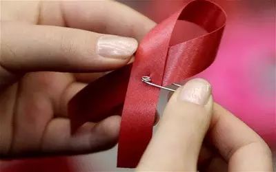 艾滋病急性期_急性化脓扁桃体 艾滋_艾滋病的哨点监测期是多久