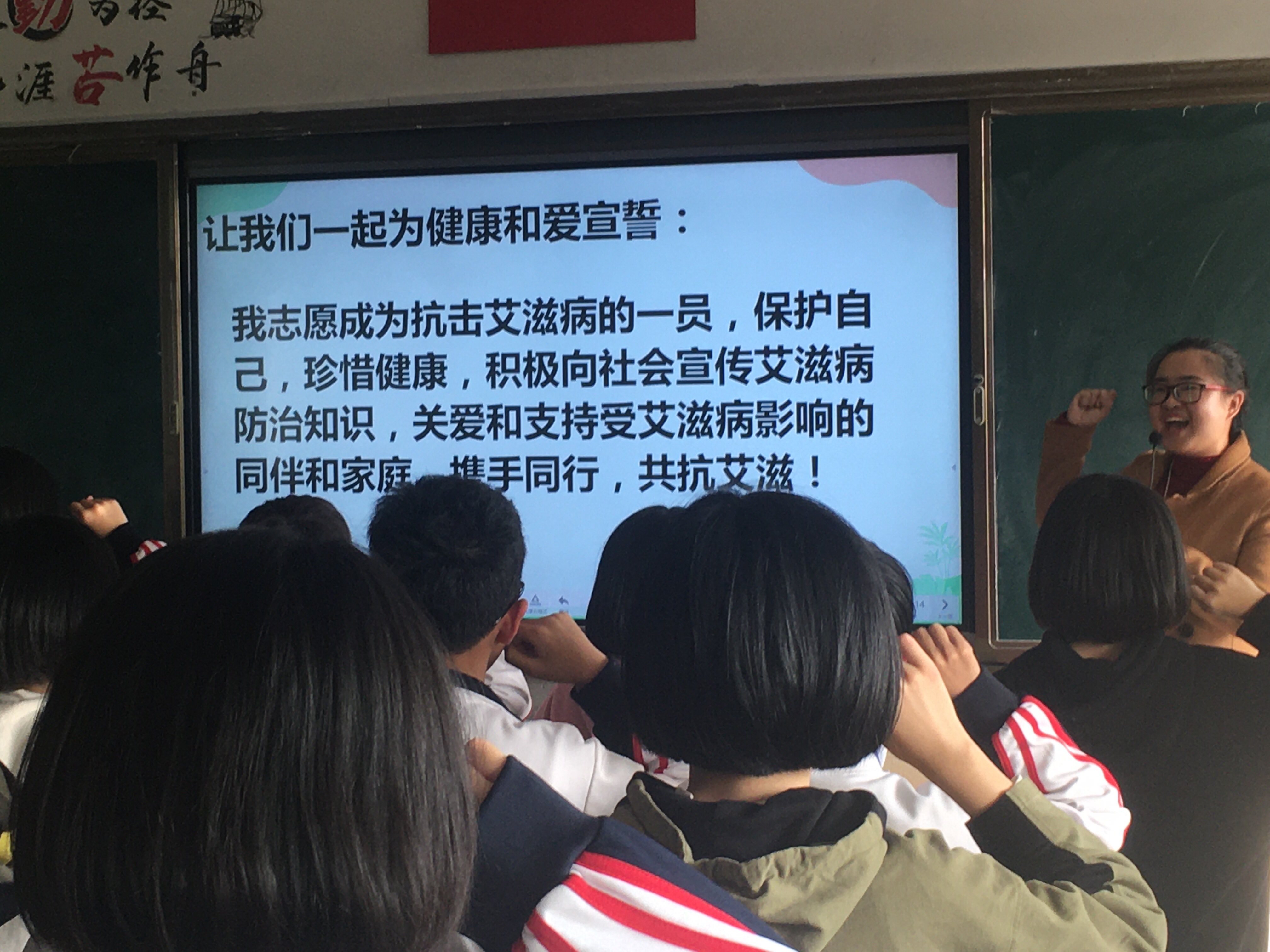 艾滋病初期_艾滋病的初期症状_艾滋病感染初期一定有症状吗